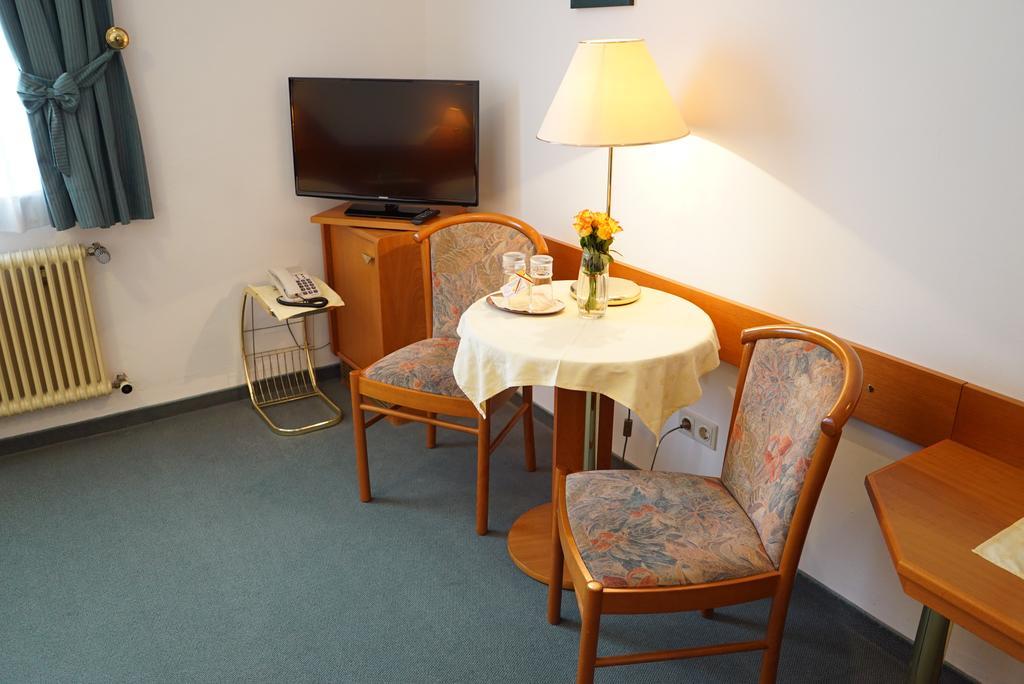 Pension Besser Bad Eisenkappel Bagian luar foto