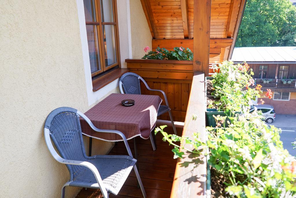 Pension Besser Bad Eisenkappel Bagian luar foto